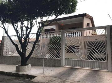 Casa · 304m² · 3 Quartos · 5 Vagas · Casa Sobrado Jardim Tropical, Cuiabá-MT