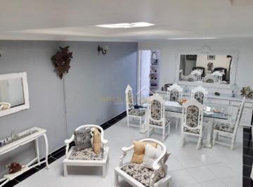 Casa · 230m² · 4 Quartos · 2 Vagas · Casa Sobrado - 4 quartos - Encruzilhada - Santos