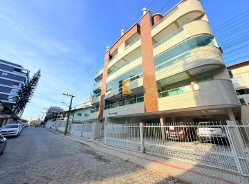 Apartamento · 47m² · 2 Quartos · 1 Vaga · Apartamento com facilidade de pagamento à venda na praia de Bombas, Bombinhas/SC