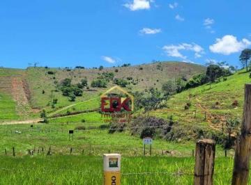 2e31edd6f5a5ada2bdedecae3a4d6af92f97c0b3 · Chácara com 2 dormitórios à venda, 23000 m² por R$ 397.000,00 - Campo Grande - Jacareí/SP