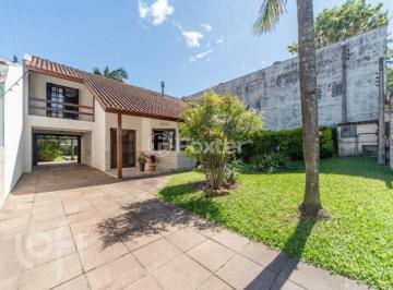 122af3ae · Casa, 3 dormitórios, 179 m², em Vila Conceição