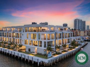 Foto 01 · Residência à venda em North Miami Beach