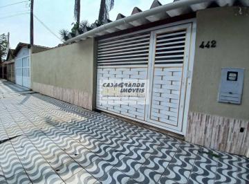 Casa de 3 quartos, Praia Grande ·  Casa, situada no bairro maracanã, possuindo 03 dormitórios, 