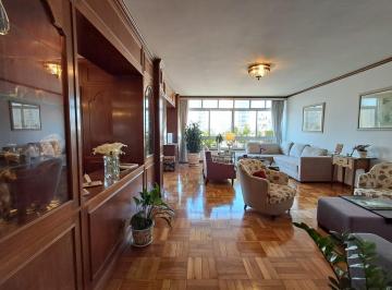 Apartamento de 4 quartos, São Paulo · Imóvel de 300m² 4 quartos, sendo 1 suíte, 2 vagas de garagem Higienópolis