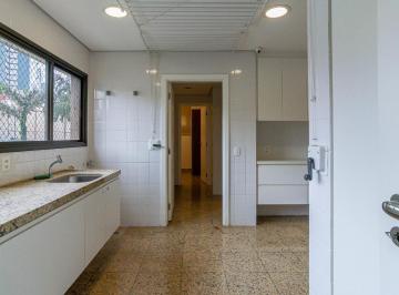 IMG_20260622_181548_000.jpeg · Versátil apartamento para venda em Aclimação com 3 quartos, sendo 3 suítes, 287m² - remaxfront#QT3W5