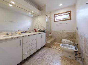 IMG_20250814_185142_000.jpeg · Atraente casa tipo para venda em Butantã com 6 quartos, sendo 4 suítes, 367m² - remaxfront#7ES22