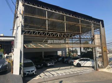 Comercial · 600m² · 40 Vagas · Loja de esquina 600 mts de a.útil com ótima opções de comércio