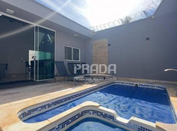 dd56dc16b795dce87dcc5f5d8c040bd828c47b4e · Casa com 3 quartos e piscina à venda, 180 m² por R$ 850.000 - Minas Gerais - Uberlândia/MG