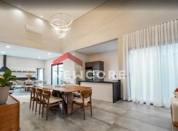 Casa · 212m² · 3 Quartos · 4 Vagas · Casa de condomínio em  Rua Ondina Uten Soares - Jardim Residencial Chácara Ondina - Sorocaba/SP