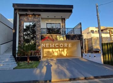 Casa · 170m² · 4 Quartos · 4 Vagas · Casa de condomínio em Rua Aspen - Residencial Alta Vista 2 - Caçapava/SP