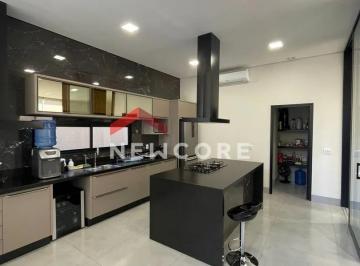 Casa · 240m² · 4 Quartos · 2 Vagas · Casa de condomínio em  Rua Américo Soares - Residencial Spazio Verde Comendador - Bauru/SP