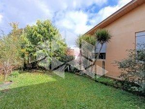 Casa · 213m² · 5 Quartos · Casa de 213m² com 5 dormitórios, poço artesiano e energia fotovoltaica no Bairro União, Estância Vel