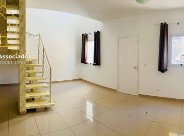 Casa · 136m² · 3 Quartos · 2 Vagas · Casa 3 dormitórios, 1 suíte, com plenajeados, espaço gourmet churrasqueira!