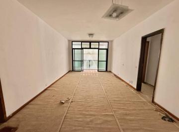 Apartamento · 110m² · 3 Quartos · 2 Vagas · 3 quartos sendo 1 suite, varandão, 2 vagas, edificio imponente, portaria 24H