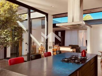 Casa · 295m² · 4 Quartos · 6 Vagas · Casa condomínio para aluguel, 4 quartos, 4 suítes, 6 vagas, Condomínio Campos de Santo Antônio II -