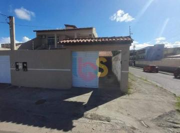 Casa · 100m² · 2 Quartos · 3 Vagas · Alugo Casa no Savóia