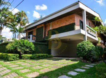 Casa · 680m² · 5 Quartos · 4 Vagas · Casa com 680 m², 5 quartos sendo 4 suítes à venda no bairro Cidade Jardim.