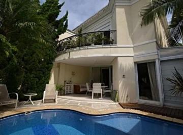 Casa · 362m² · 4 Quartos · 5 Vagas · Casa de condomínio com 362 m², 4 quartos sendo 4 suítes à venda no bairro Morumbi.