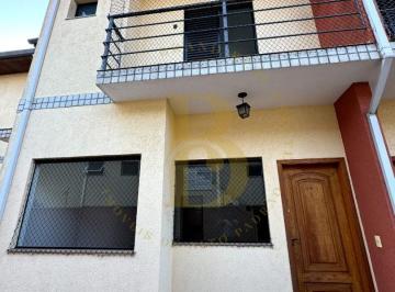 Casa · 203m² · 3 Quartos · 2 Vagas · Casa de condomínio com 203 m², 3 quartos sendo 1 suíte à venda no bairro Bosque da Saúde.