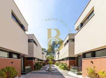 Casa · 531m² · 4 Quartos · 4 Vagas · Casa em Condomínio com 4 Suítes, Piscina e 4 Vagas ? 531 m² de Conforto