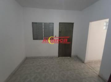 Casa · 40m² · 1 Quarto · Casa com 1 quarto para alugar e 1 banheiro,  40m² - Jardim Adriana  - Guarulhos/SP - por R$1.000,00