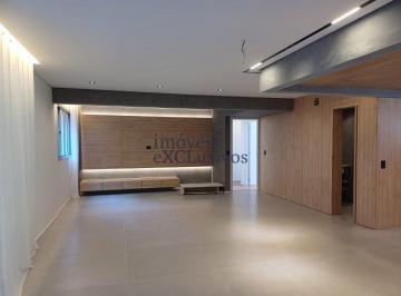 Apartamento · 127m² · 3 Quartos · 1 Vaga · Batel: Amplo, Reformado e Pronto para Morar