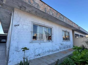d6588087788ee70949d5e99123db4c6e152dcf30 · Ampla casa á venda