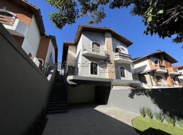 Casa · 186m² · 4 Quartos · 3 Vagas · Casa Reformada à Venda em Jardim Colombo