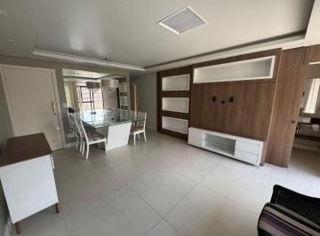 Apartamento · 128m² · 3 Quartos · 2 Vagas · Amplo Garden em localização tranquila no Centro de Florianópolis