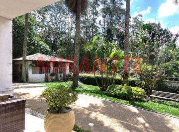 518db7f2f8c31515b962ee8fbfdf5d6a.jpg · Cond. fechado de 539.55m² com 4 quartos