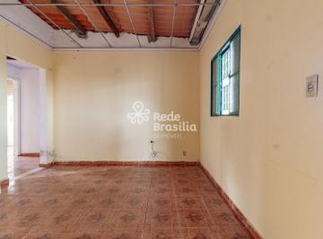 Casa · 450m² · 6 Quartos · 1 Vaga · QC 6 |  Casa  6 Quartos com 3 Banheiros e 1 Vaga de Garagem - Riacho Fundo II.