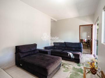 Casa · 190m² · 3 Quartos · 3 Vagas · Rua 2 Parque Das Arvores | Casa térrea na laje com 3 quartos - sendo 1 suíte - 3 vagas - à vista - V