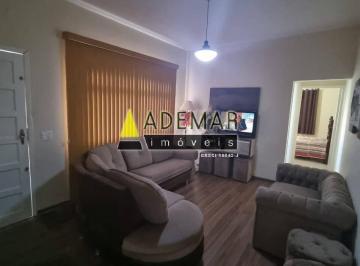 Casa · 170m² · 2 Quartos · 1 Vaga · Excelente casa germinada centro