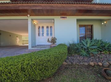 Vista Frontal · Casa com 4 quartos, 6 vagas, Uberaba – Curitiba / Pr