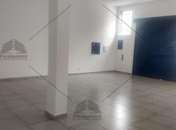 Foto 09 · Galpão de Locação na Mooca , São Paulo-SP: 4 Banheiros, 2 Vagas de Garagem, cozinha 180m² de Área!