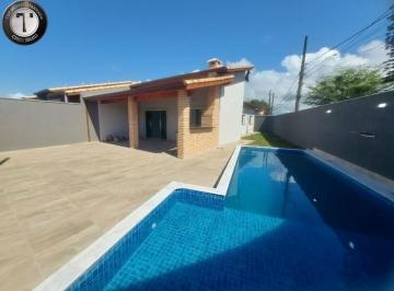 Foto 01 · Imperdível casa à venda em Itanhaém-SP, bairro Gaivota: 3 quartos, 1 suíte, 2 banheiros, 5 vagas de