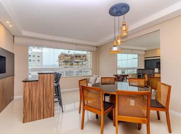 Apartamento · 110m² · 3 Quartos · 2 Vagas · Apartamento à venda no centro de Balneário Camboriú