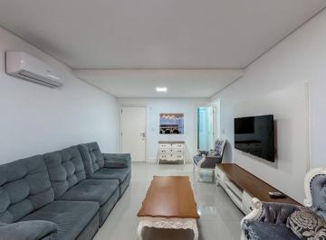 Apartamento · 132m² · 3 Quartos · Apartamento de Alto Padrão com Lazer Completo no Centro da Cidade