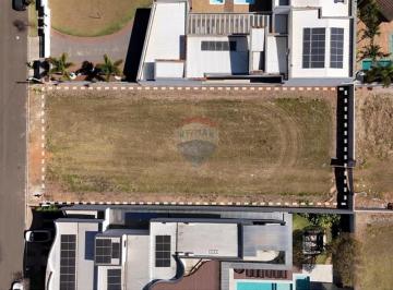 Terreno · 1000m² · 2 Vagas · TERRENO A VENDA - Condomínio Fechado Estância Hipica em Nova Odessa/SP