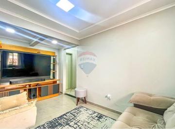 Casa · 120m² · 3 Quartos · 1 Vaga · Sobrado de 3 dormitórios com espaço gourmet