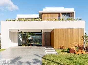 Casa · 404m² · 4 Quartos · 2 Vagas · Linda casa para comprar com 4 suites em condomínio TOP