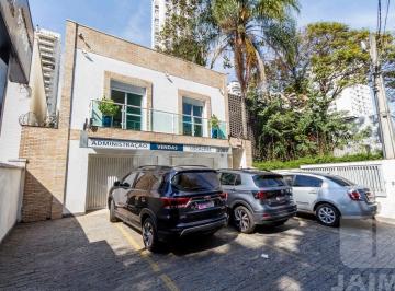 Comercial · 240m² · 6 Vagas · Casa Comercial com 6 Vagas em Pacaembu