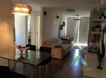 Apartamento · 62m² · 2 Quartos · 1 Vaga · Condomínio Edifício Rarus - Apartamento com 62m², 2 dormitórios, 1 suíte em localização privilegiada