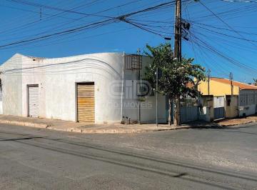 Casa · 200m² · 2 Quartos · 1 Vaga · Casa Comercial á Venda no bairro CPA IV