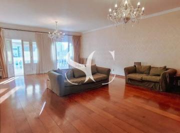 Apartamento · 332m² · 4 Quartos · 2 Vagas · Vende-se apartamento de 04 dormitórios sendo 01 suíte no bairro de Boqueirão em Santos 