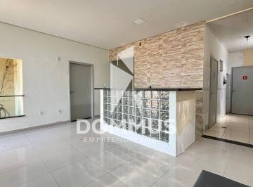 Edifício Comercial com 5 salas e dois quartos no Bosque · Edifício Comercial com 5 salas e dois quartos no Bosque