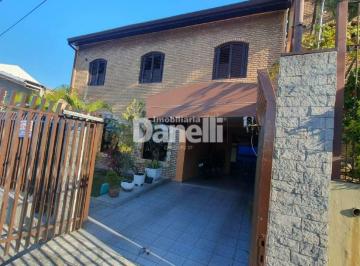 Casa · 270m² · 3 Quartos · 2 Vagas · Sobrado à venda, 3 quartos, 1 suíte, 2 vagas, Parque São Jorge - Taubaté/SP