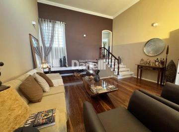 Casa · 195m² · 3 Quartos · 4 Vagas · Casa à venda, 3 quartos, 1 suíte, 4 vagas, Campos Elíseos - Taubaté/SP