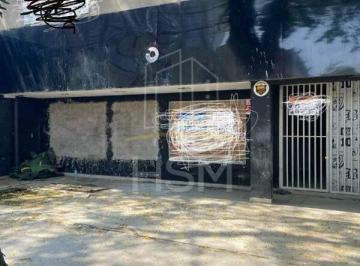 Comercial · 600m² · 1 Vaga · Salão comercial em Santo André com recepção e salas. 