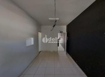 NULL · Galpão Comercial disponível para Locação no bairro Alto Umuarama em Uberlândia-MG